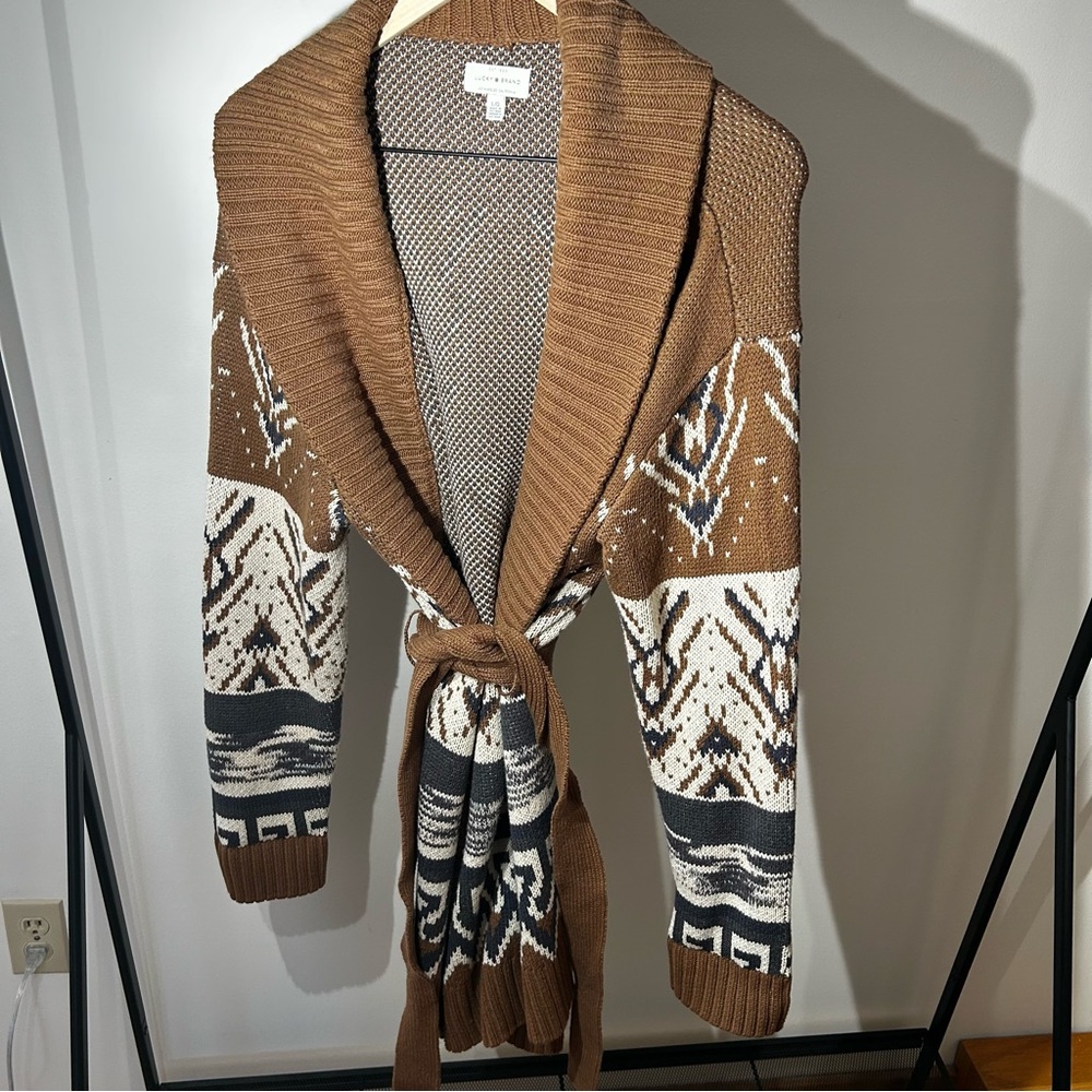 Gorgeous Lucky Brand belted cardigan size large